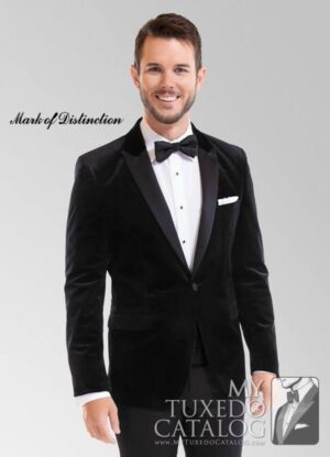 Black Velvet 'Luxor' Dinner Jacket